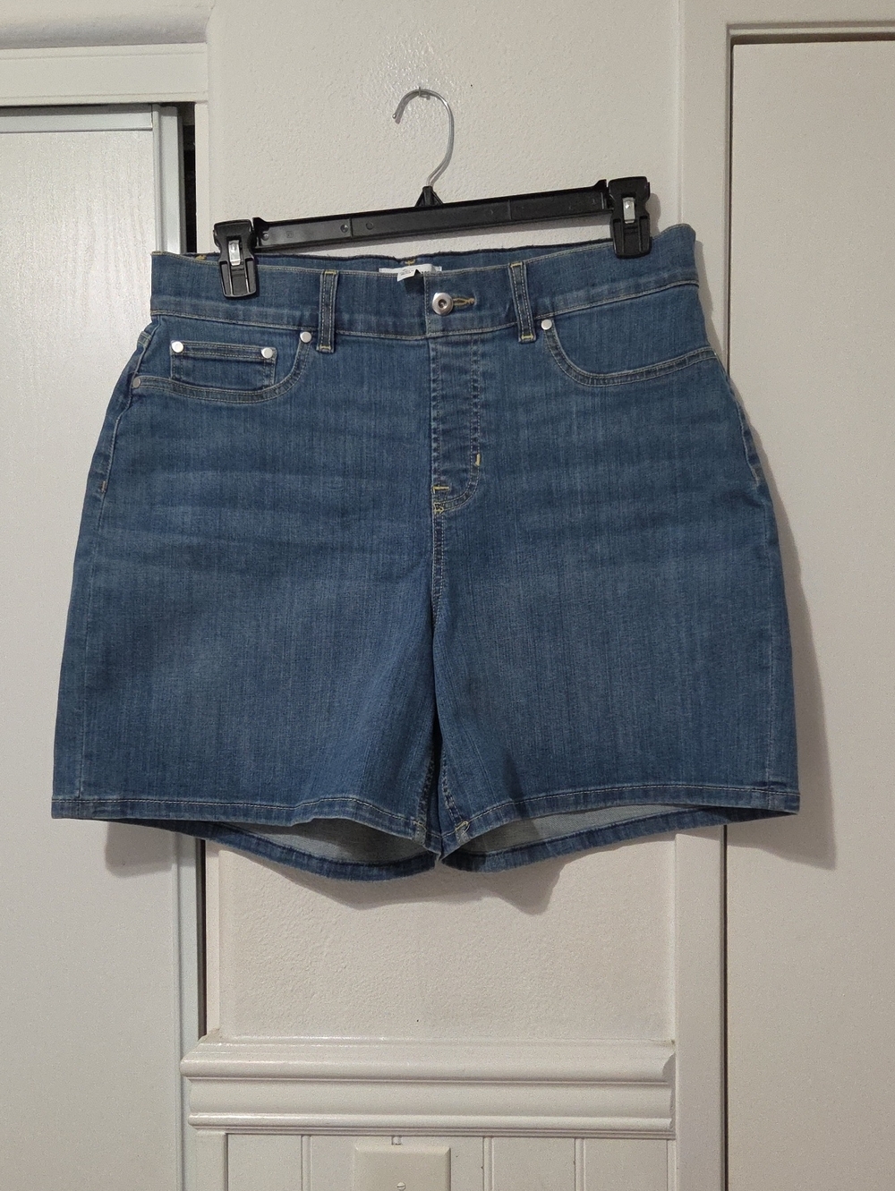 SPANX Mid-Rise Blue Denim Shorts